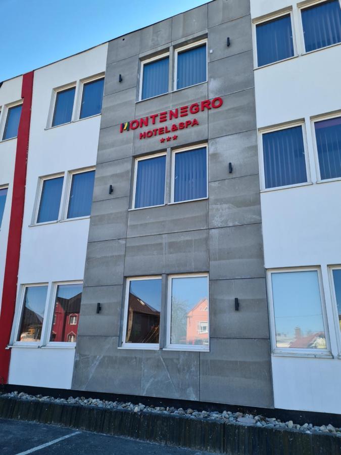 Hotel Montenegro Bruntal Exterior photo